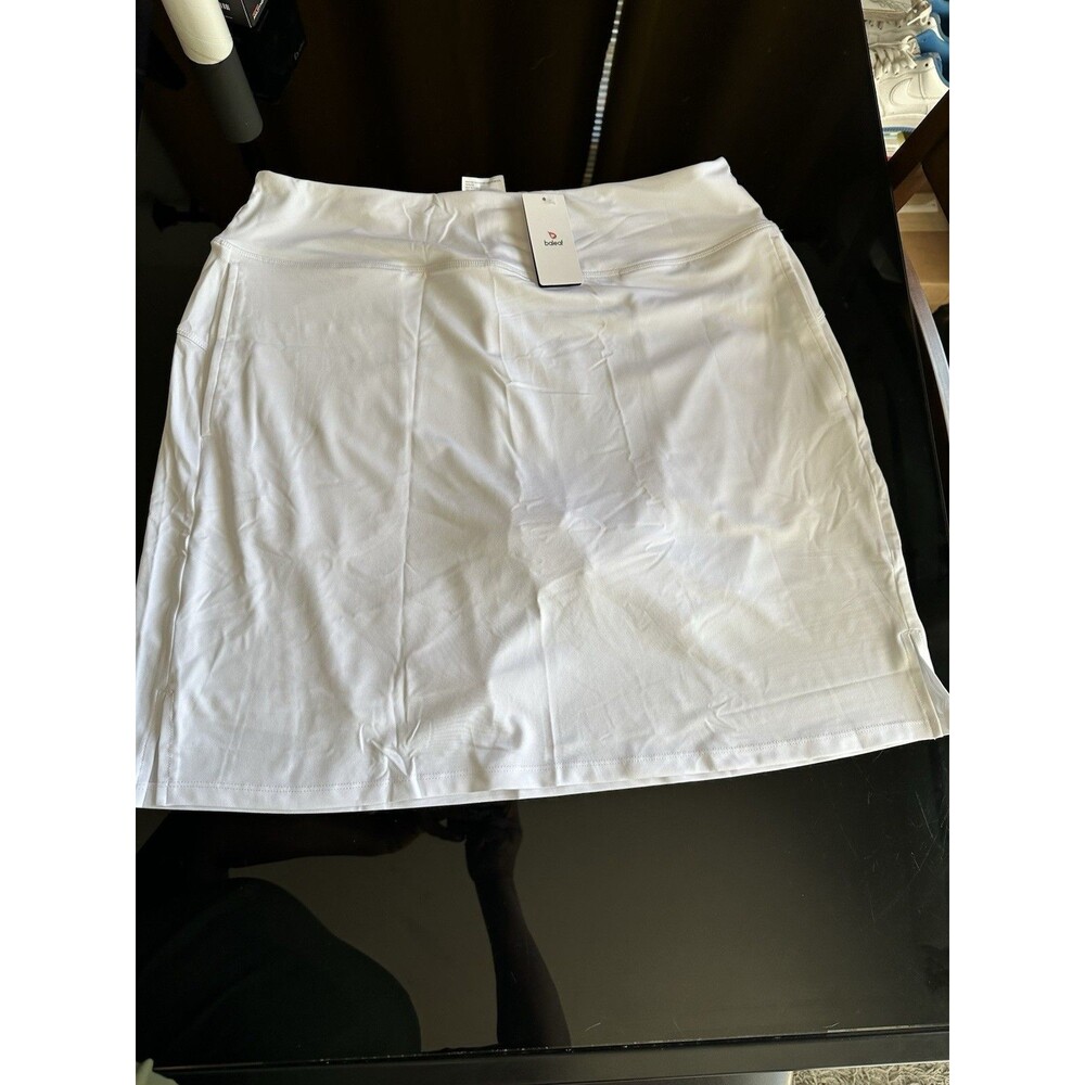Baleaf White Golf/Tennis Skort Plus Size 2XL - New With tags Length 21” Waist 34